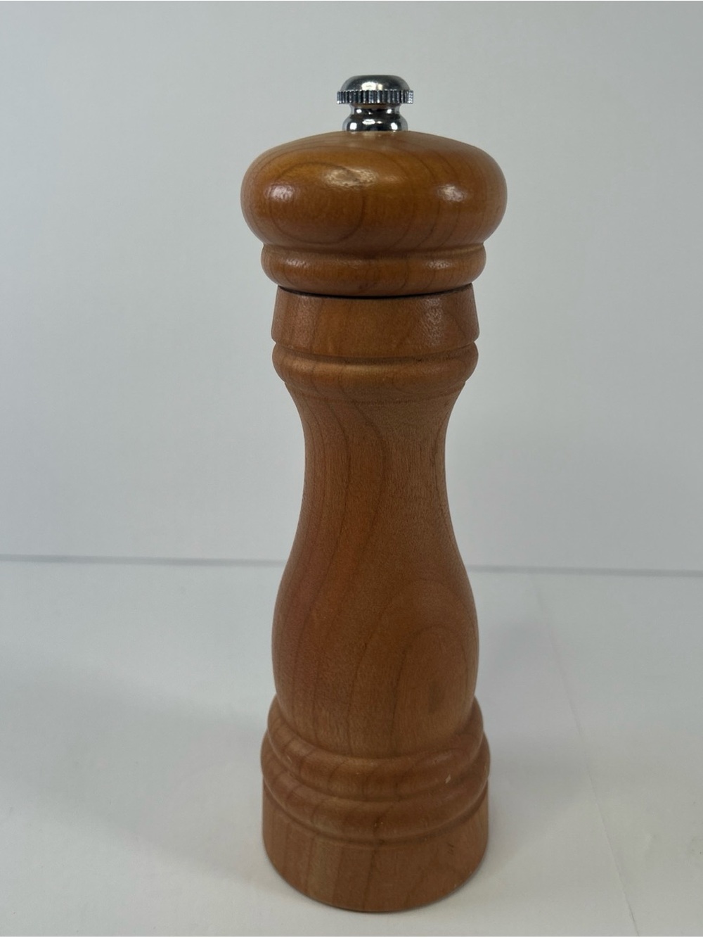 Banton pepper mill by Vic firth USA made wooden